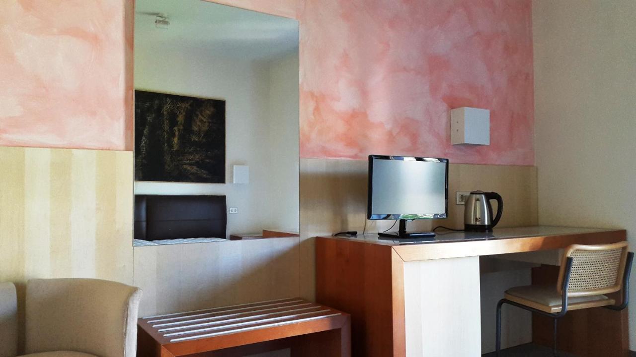 Arte Hotel Perúgia Exterior foto